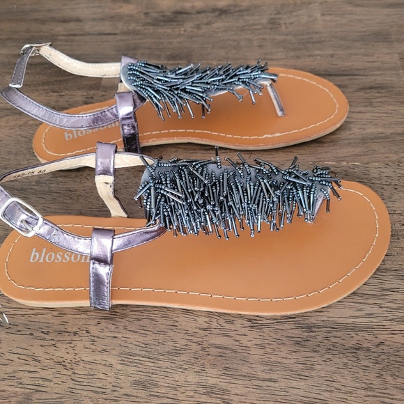 Blossom Women Thong Sandal Size 39 - Picture 3 of 3